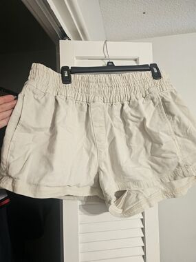 aerie Light Cream Elastic Waist Shorts